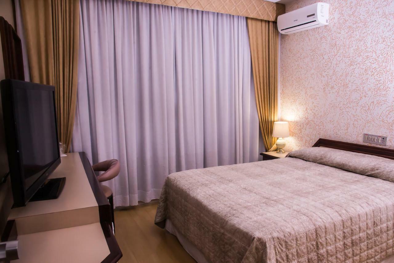 Hotel Jaragua Жуасаба Екстер'єр фото